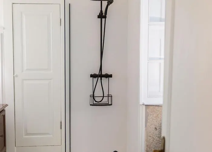 Just Like - Izabel Caminha