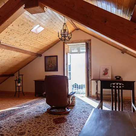 Just Like - Izabel Caminha