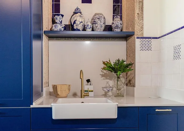 Villa Just Like - Izabel Caminha